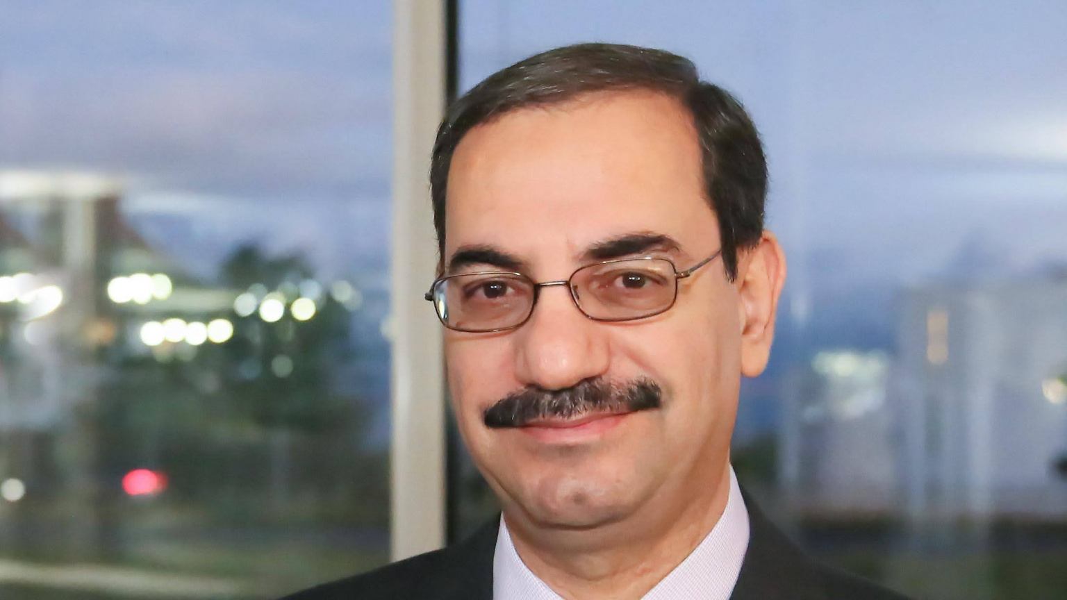 2020 Ali H. Sayed receives the IEEE Norbert Wiener Society Award ASL